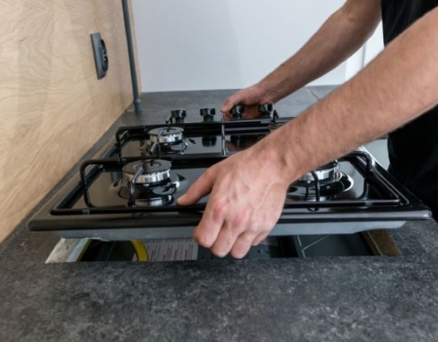 Chuẩn bị trước khi lắp đặt bếp gas - Đảm bảo an toàn trước khi bắt đầu 