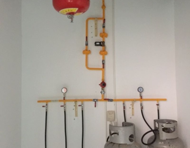 Khái niệm hệ thống gas công nghiệp cho nhà hàng: Vì sao nên lắp đặt và sử dụng?
